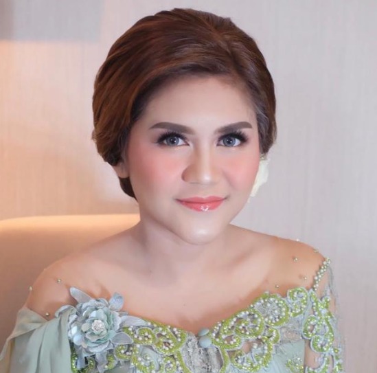 Astrid Rosa Bonivasia Sinaga